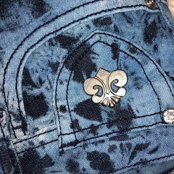 Dereon Mixed Colored Jeans - Picture 3 of 7